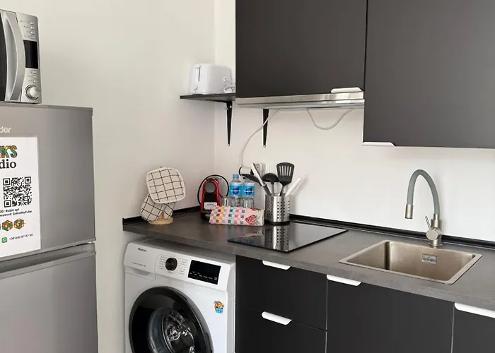 Rubik's Studio, Lovely Americas *