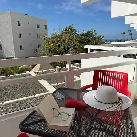 Rubik's Studio, Lovely Americas Apartmán *